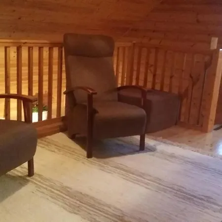 Lomamökit Alppihimos Jämsä